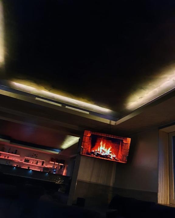 Home Lounge