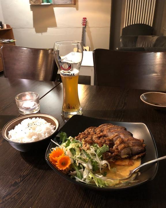 Nhà Tôi Restaurant