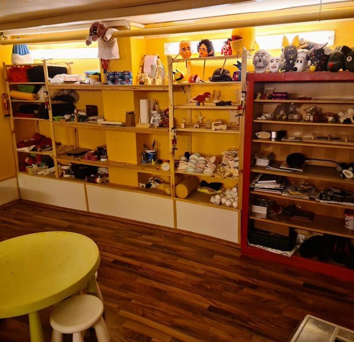 Puppen Cafe