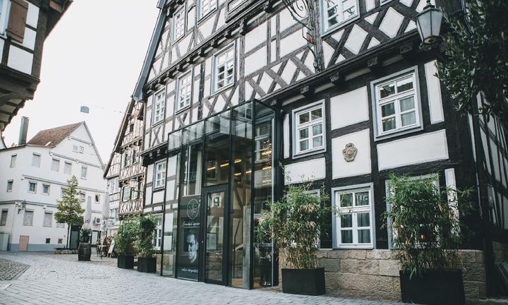 Nico Burkhardt  Gourmetrestaurant Boutiquehotel Pfauen