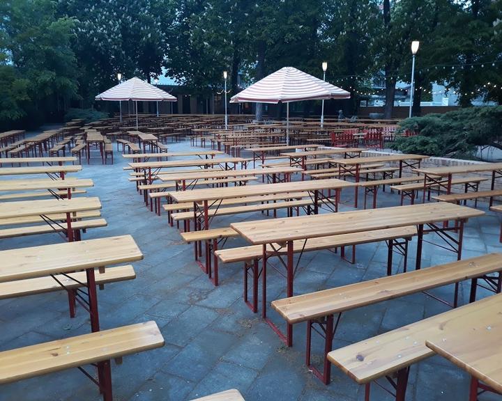 Prater Biergarten