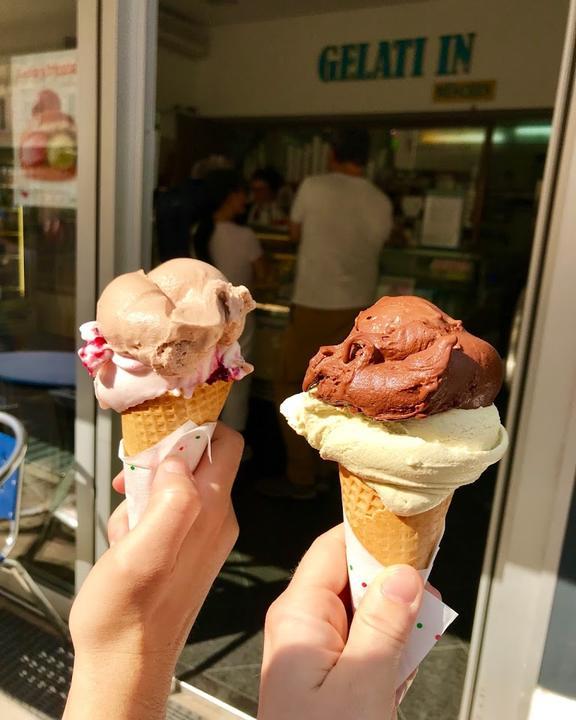 Gelati In Eiscafe