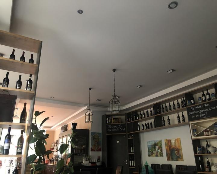 Momenti Di Vini Salumeria & Enoteca