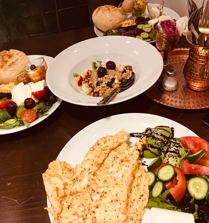 Café Leev