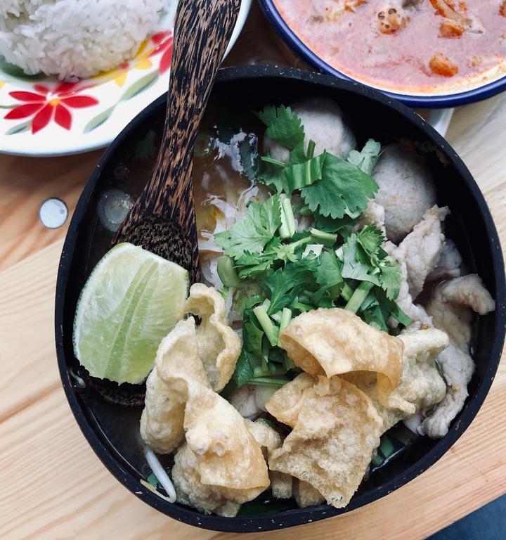 Charme Thai Bistrot Cafe