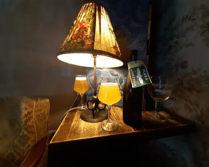 Schneeeule Salon für Berliner Bierkultur