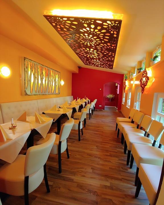 Mayas Indisches Restaurant