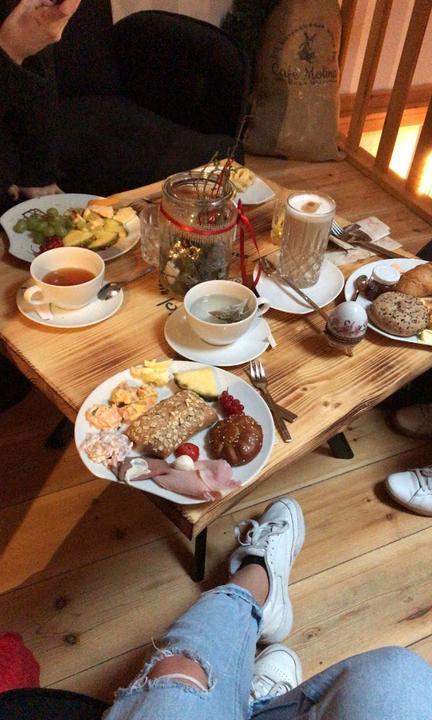 Cafe Molina
