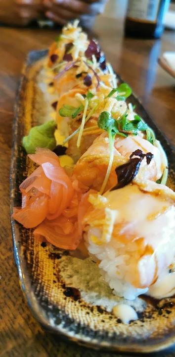 Kazoku Sushi