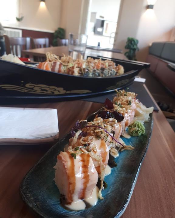 Kazoku Sushi