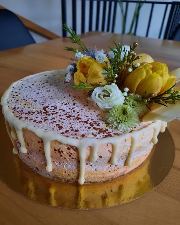 Cake Artist