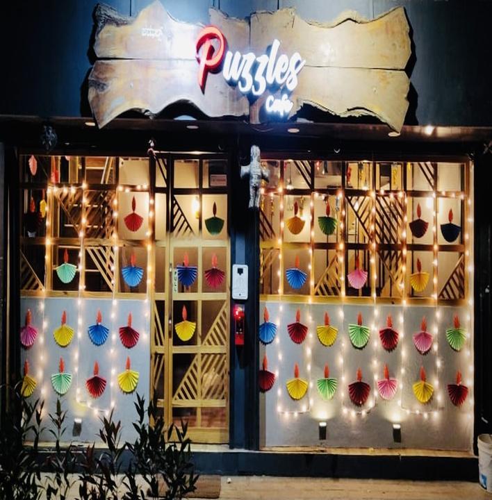 Puzzles Café & Gelateria