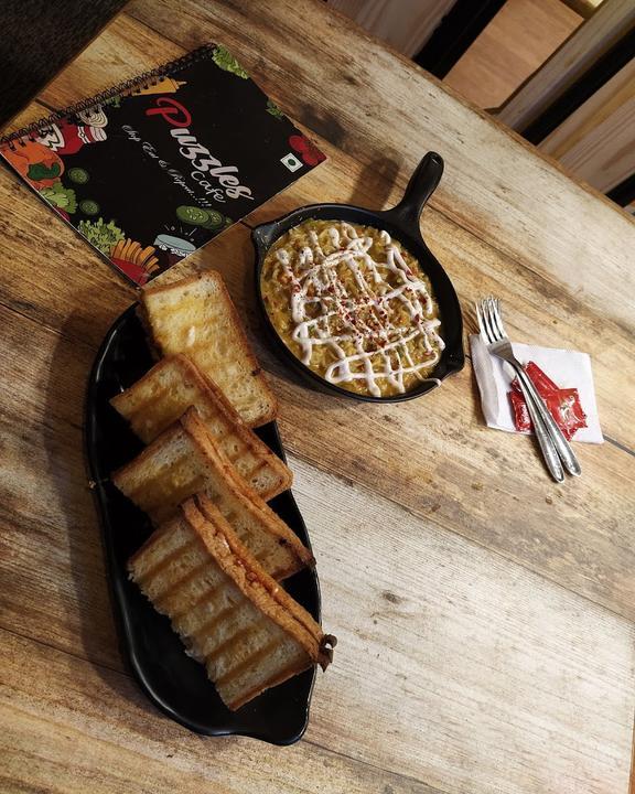 Puzzles Café & Gelateria