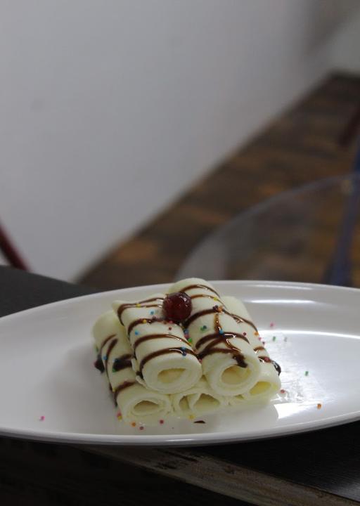 Puzzles Café & Gelateria