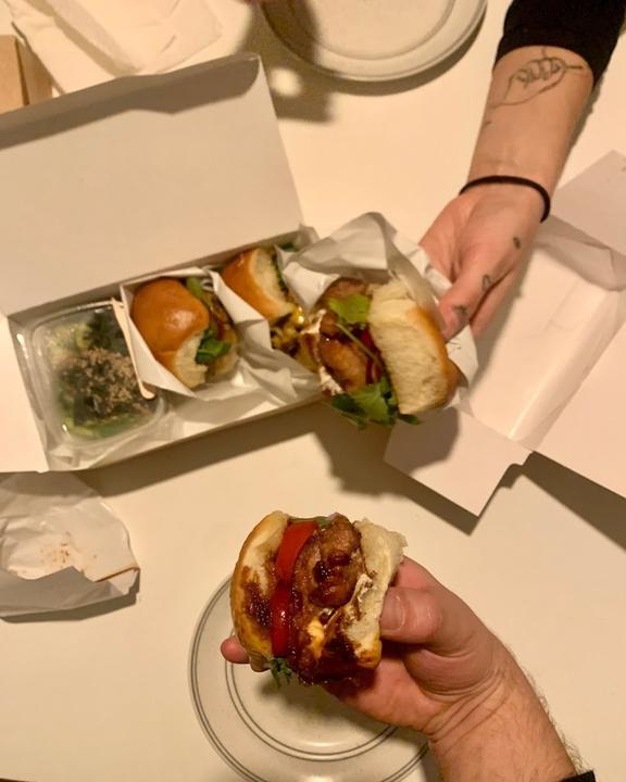 CRACKBUNS