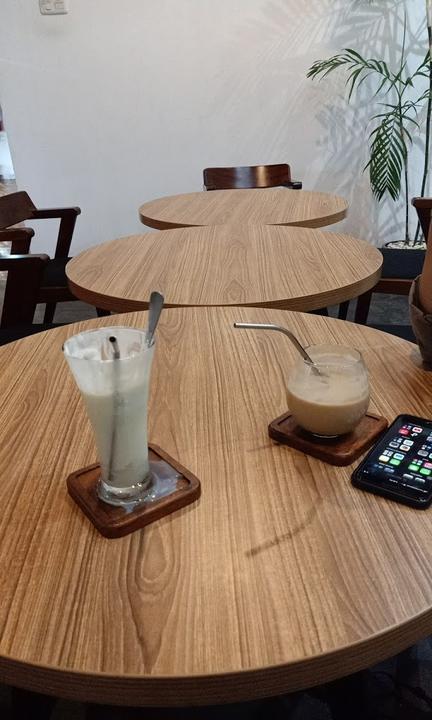 Hai Coffee & Asian Food