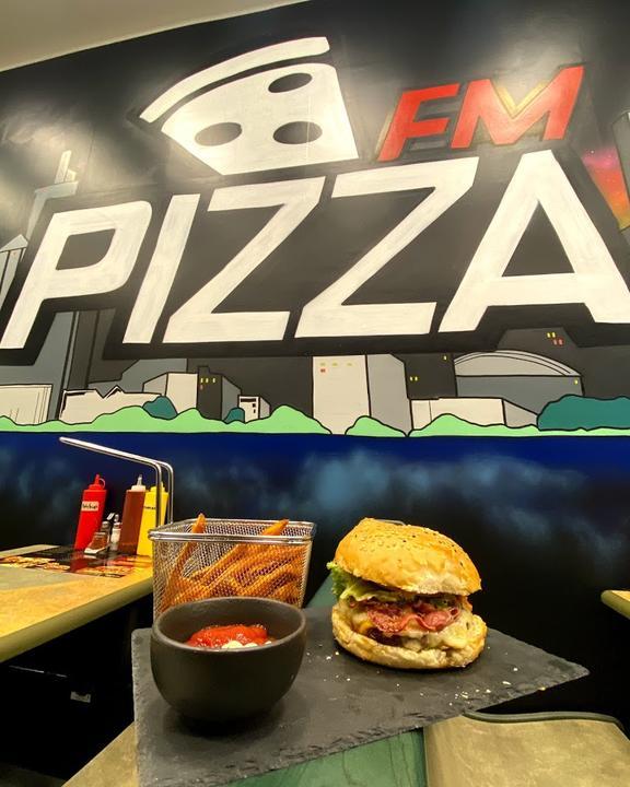 Pizza FM