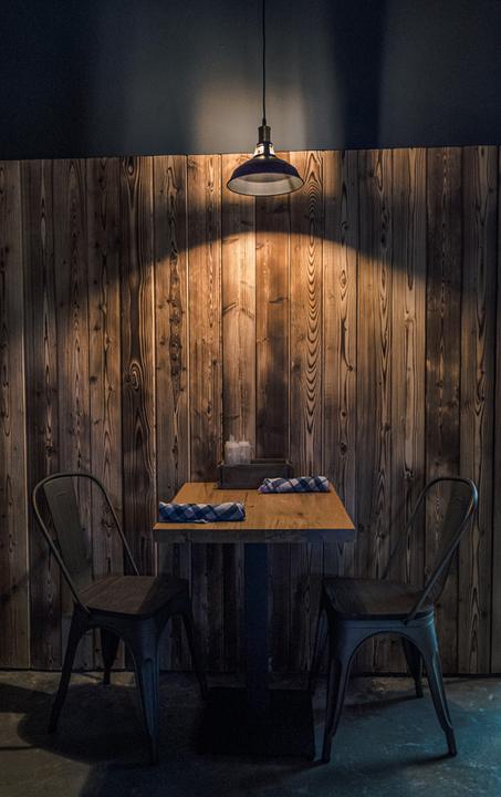 Anthony Bacon - Homemade Burger & Bar