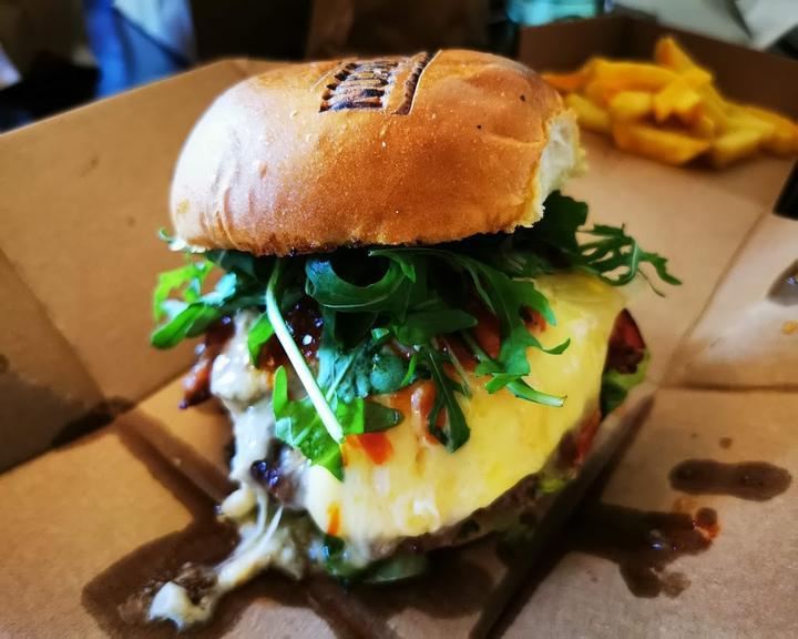 Anthony Bacon - Homemade Burger & Bar