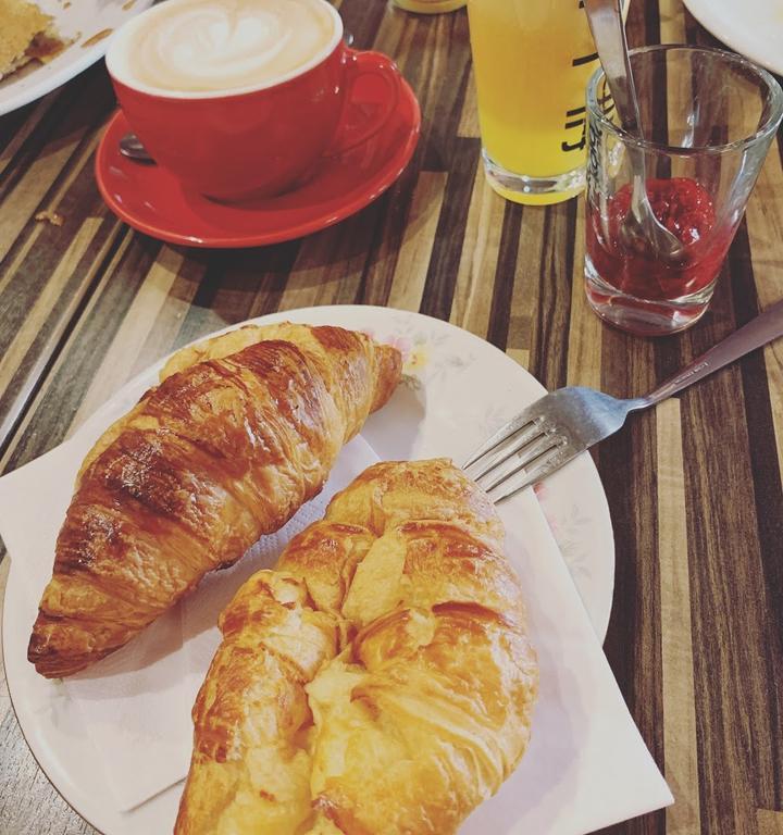 Cafe Creperie Melt