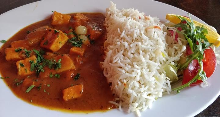 Aapka - Indian Restaurant and Lounge