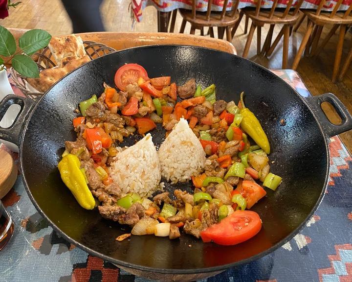 Taverna Yol