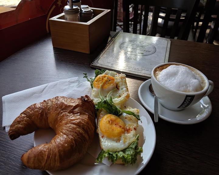 Ans-Back Cafe Baeckerei