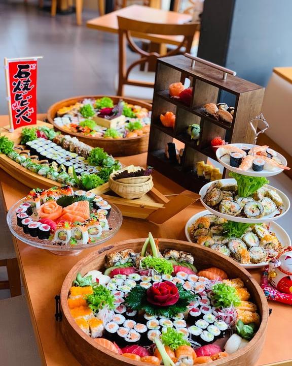 Yakoolza Sushi Club