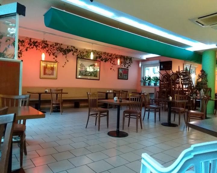 Liu Dai Quan Papaya Restaurant
