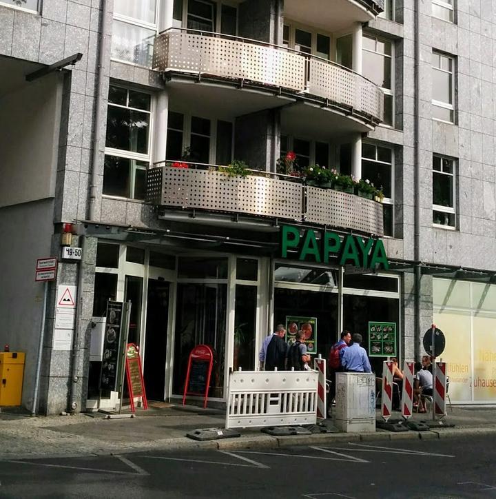 Liu Dai Quan Papaya Restaurant