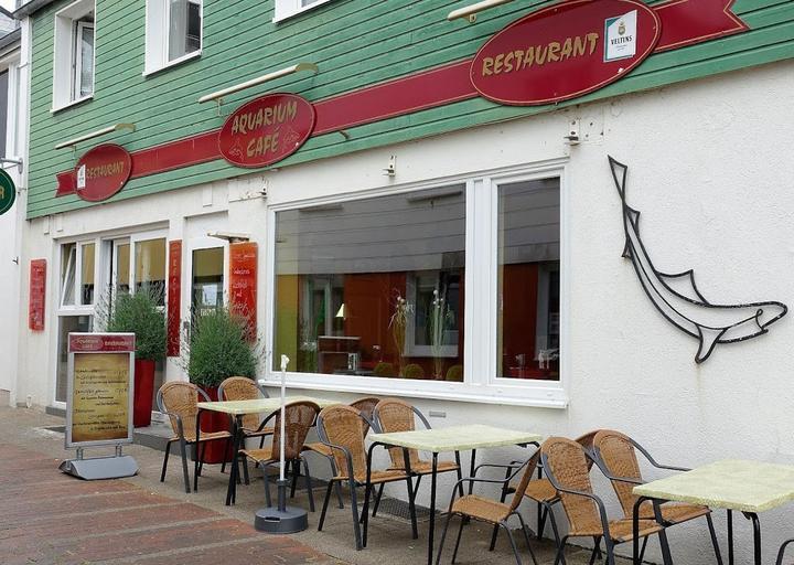 Aquarium Cafe