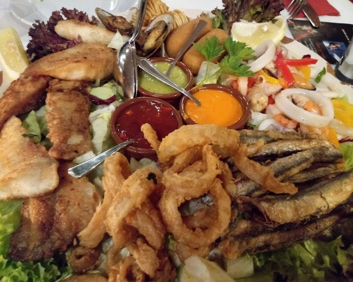 Tapas y Mas Tres