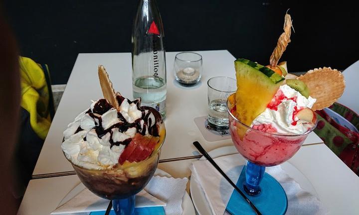 Cafe Tiffanys