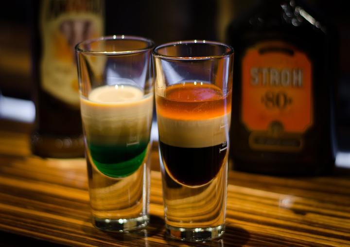 LUJAH Restaurant - Bar - Lounge