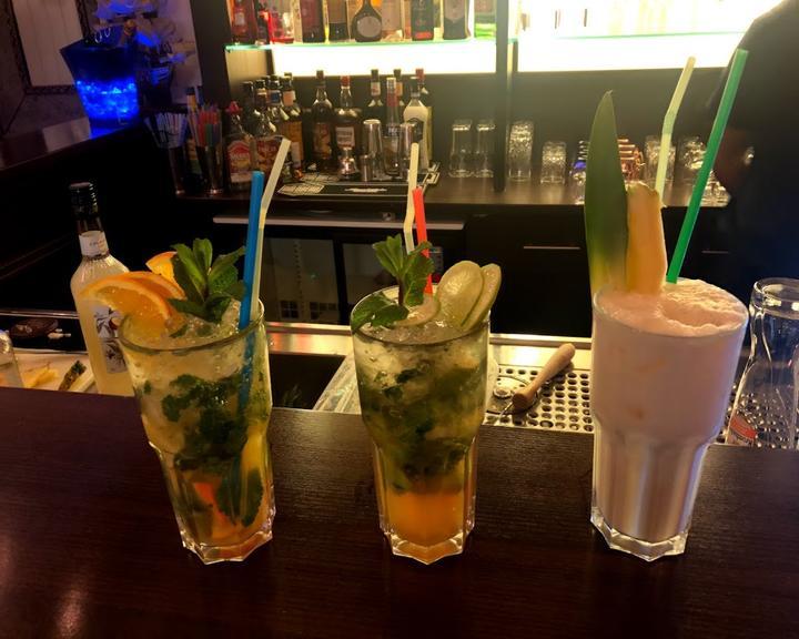 La Mex Lounge