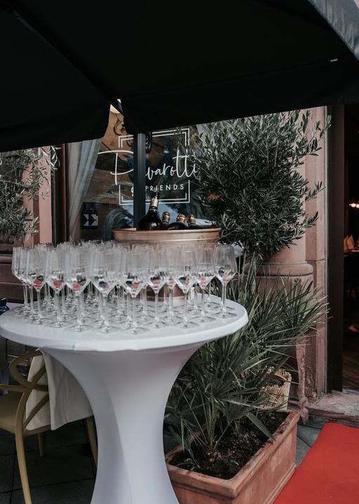 Pavarotti And Friends