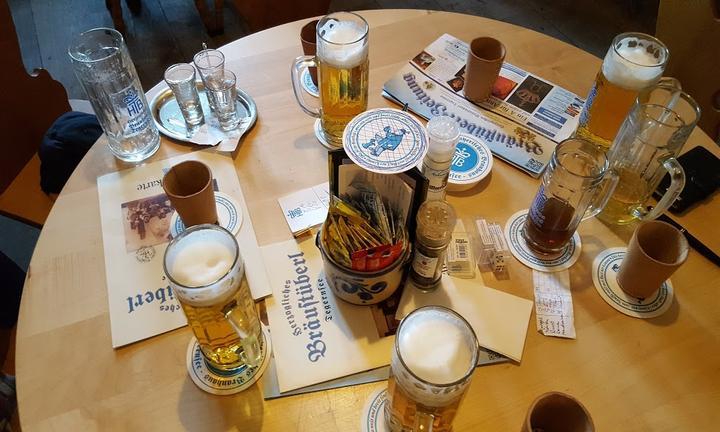 Bräustüberl & Biergarten Valley