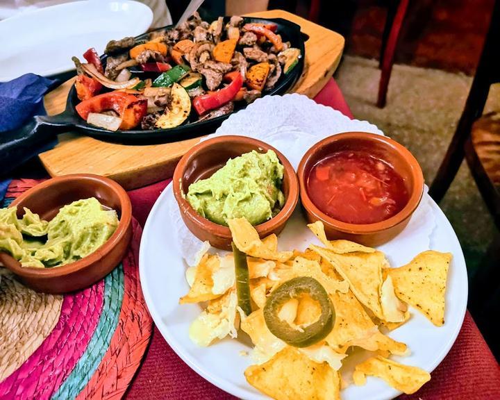 Tacos y Tequila