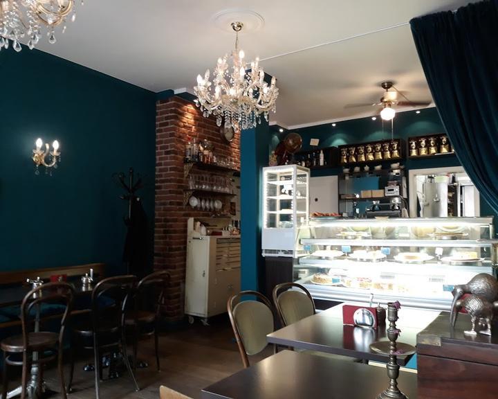 Cafe Rafaelos