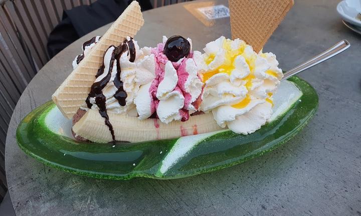 Eissalon Riviera