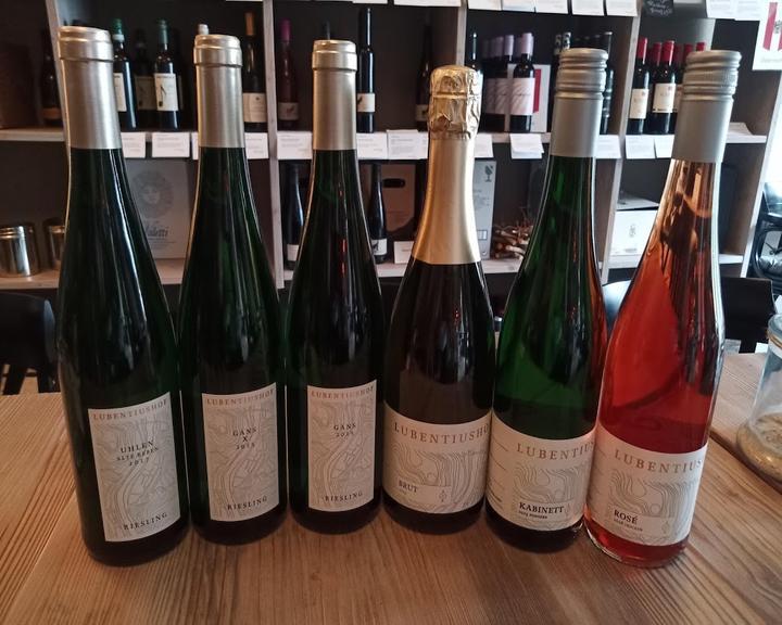 Vinoveritas - Wein & Feinkost