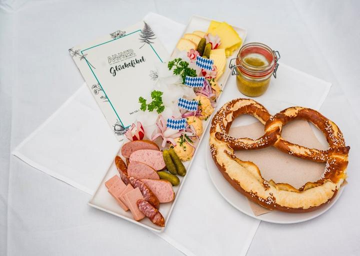 Hühner- und Entenbraterei AMMER