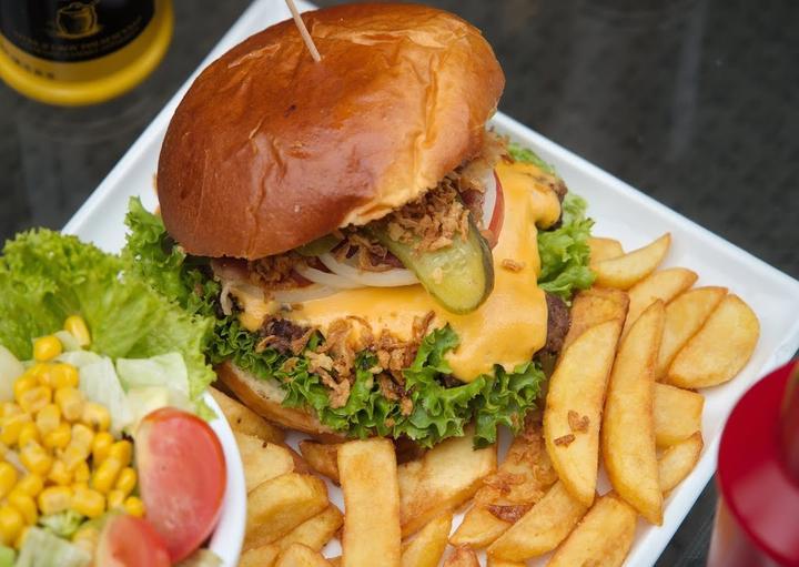 Old MacDonald American Sportsbar