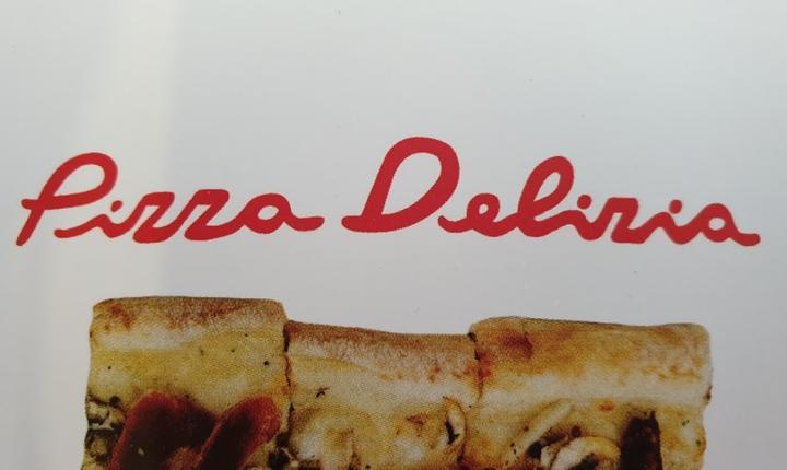 Pizza Delizia