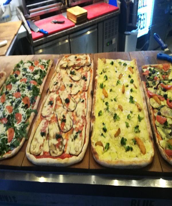 Pizza Delizia
