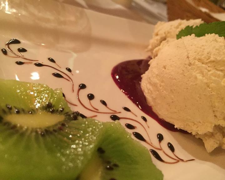 Cafe Mirabelle