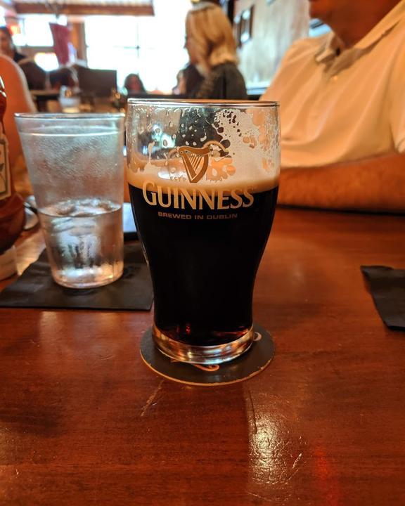 Irish Harp Pub