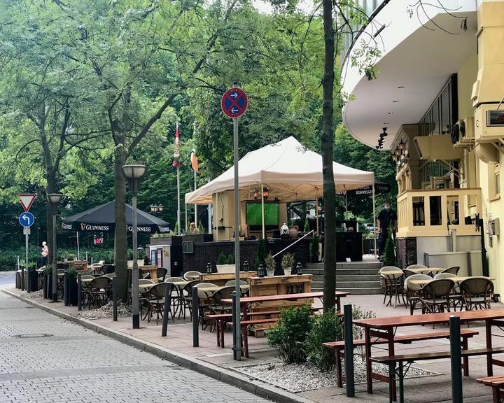 Waxy's Irish Bar