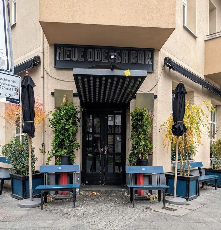 Neue Odessa Bar