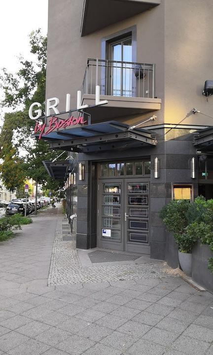 GRILL by Boston